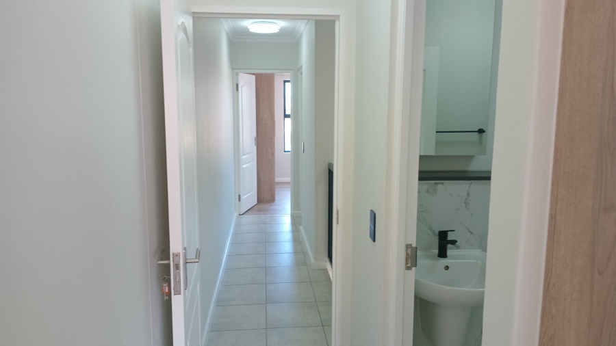 2 Bedroom Property for Sale in Table View Western Cape